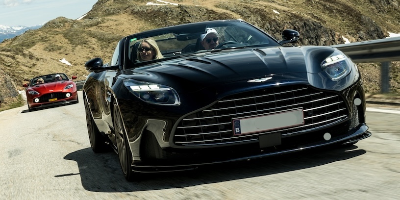 Aston Martin DB12 Volante